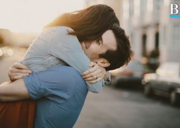 How To ปลอบใจแฟนเวลาเศร้า